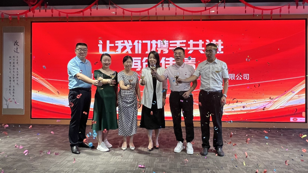 遠大美業(yè)與珂語品牌簽約儀式圓滿成功，譜寫合作共贏新篇章